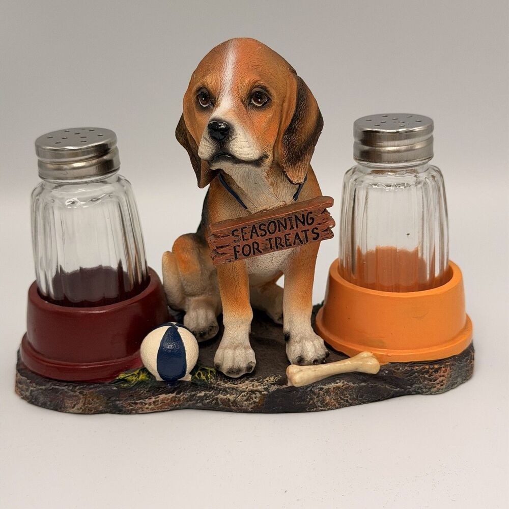 Vintage DWK World of Wonders Beagle Dog Salt Pepper Shaker Holder 2010